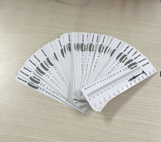 2 PCs colorful shrimp ruler and size shrimp tag (plastic plywood)