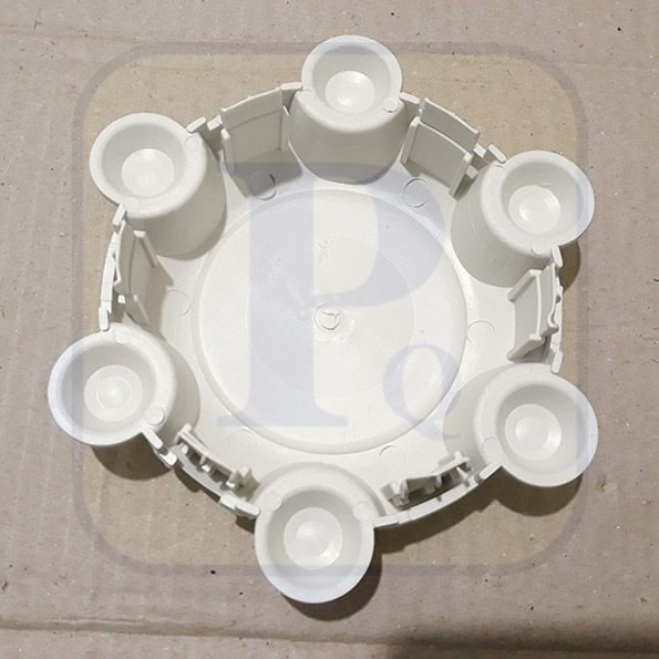 Isuzu Dmax Type F Wheel Cap