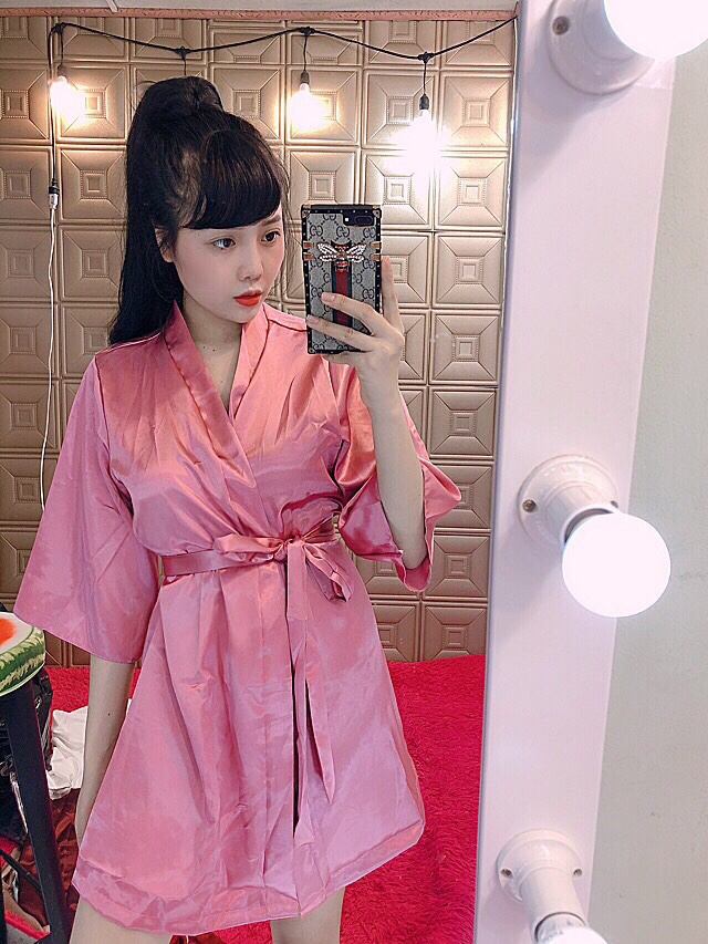 ÁO CHOÀNG NGỦ PHI LỤA ÁO CHOÀNG SEXY MỀM MÁT DƯỚI 60KG