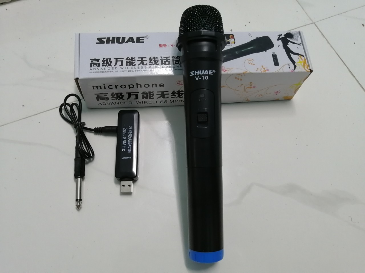 Mic không dây v10 giảm giá sốc - mic v10