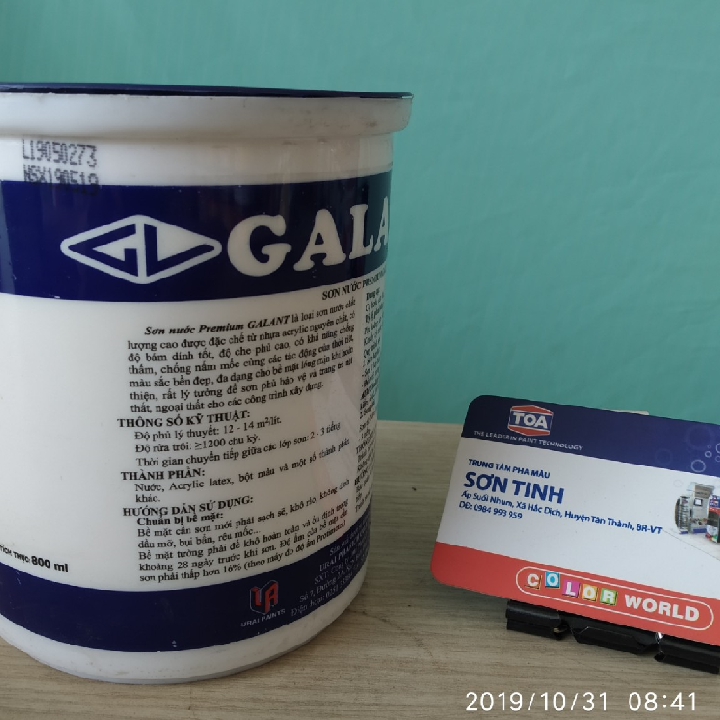 Sơn nước ngoại thất Galant màu trắng - sơn tường phào chỉ bê tông thạch cao