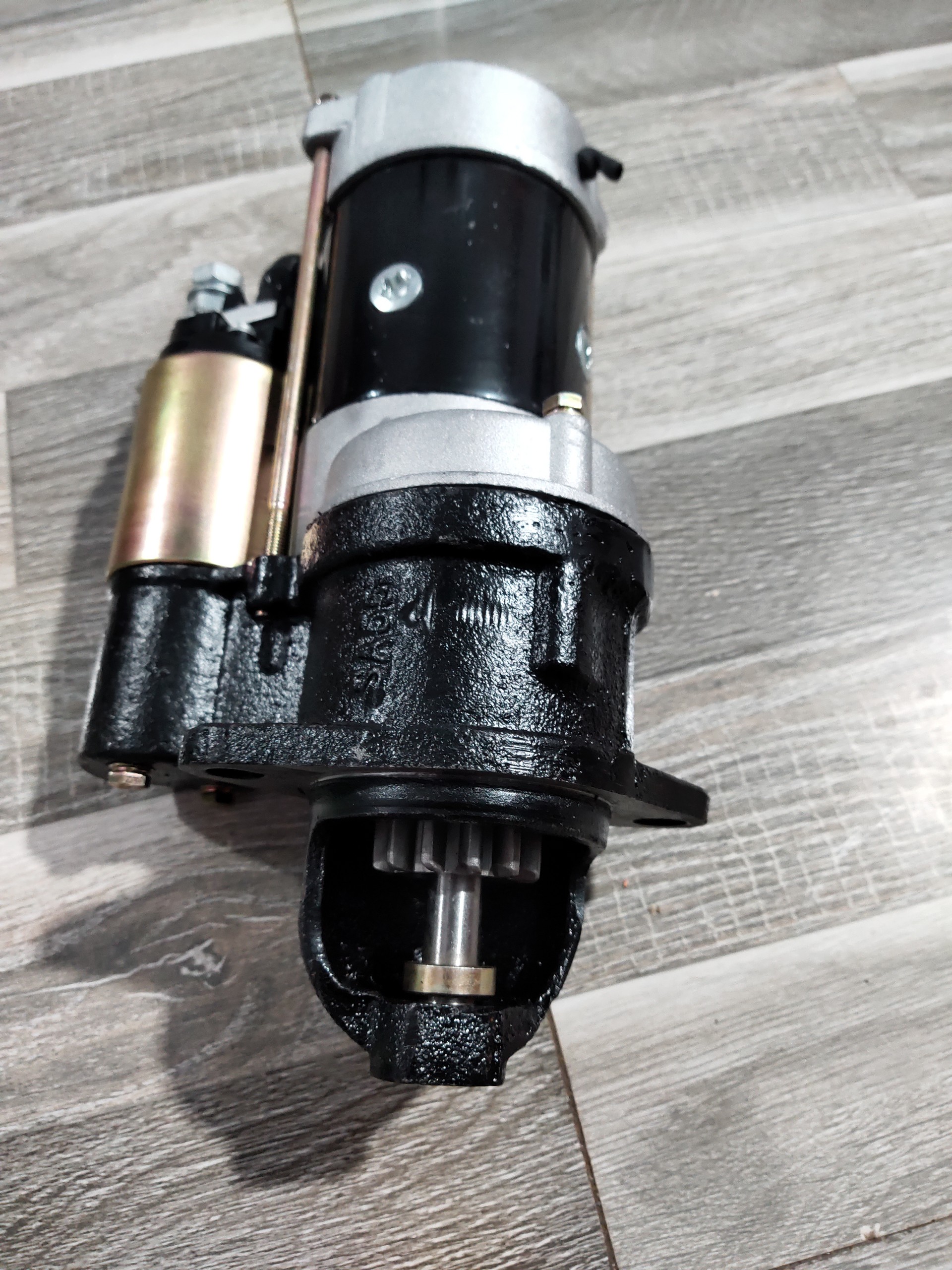 Sản phẩm gia đình làm: Đề QDJ158D 12R 12V cổ 74 sờ-tát-tơ đỏ mận