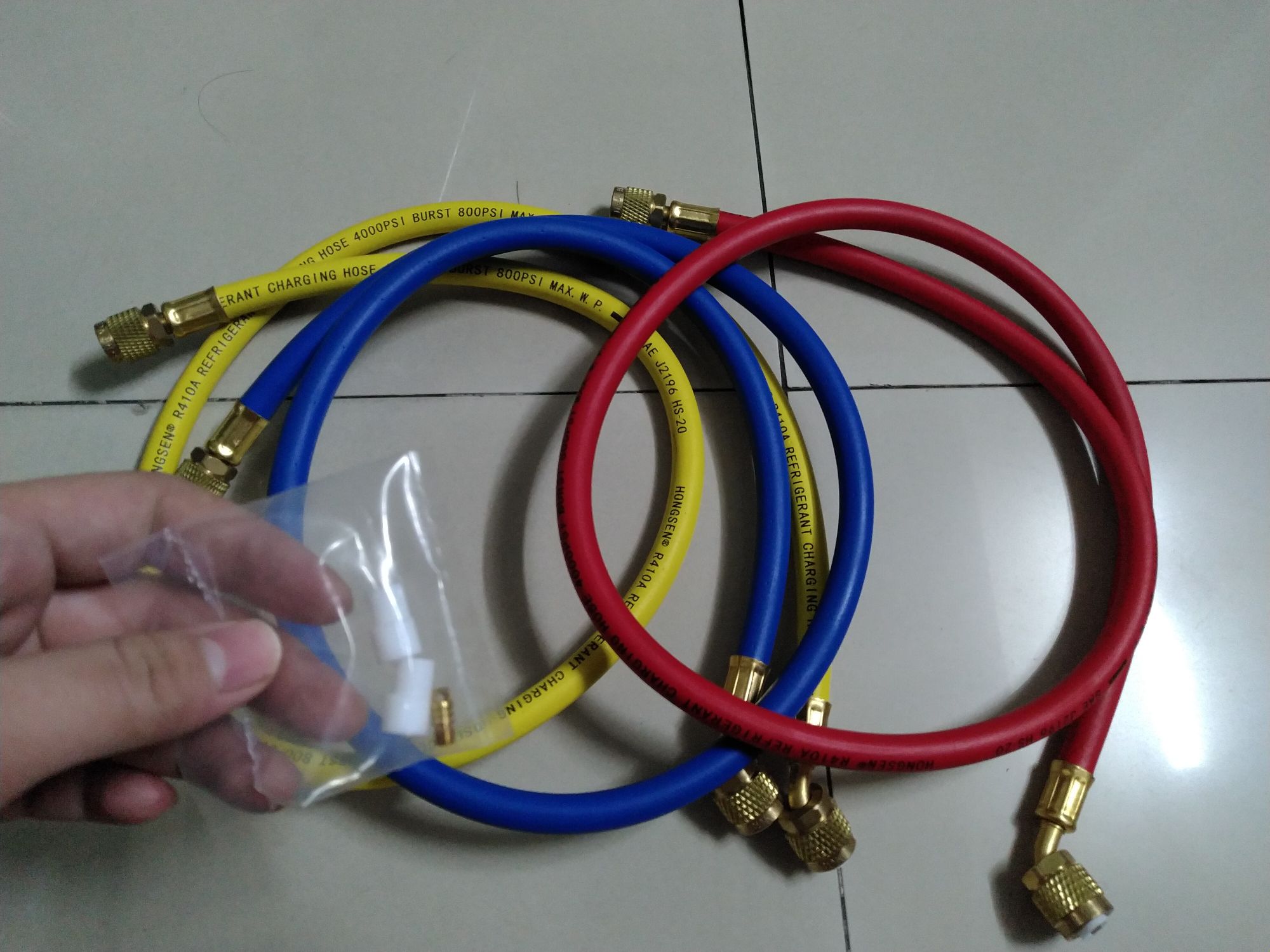 [HCM]dây nạp gas hongsen r410