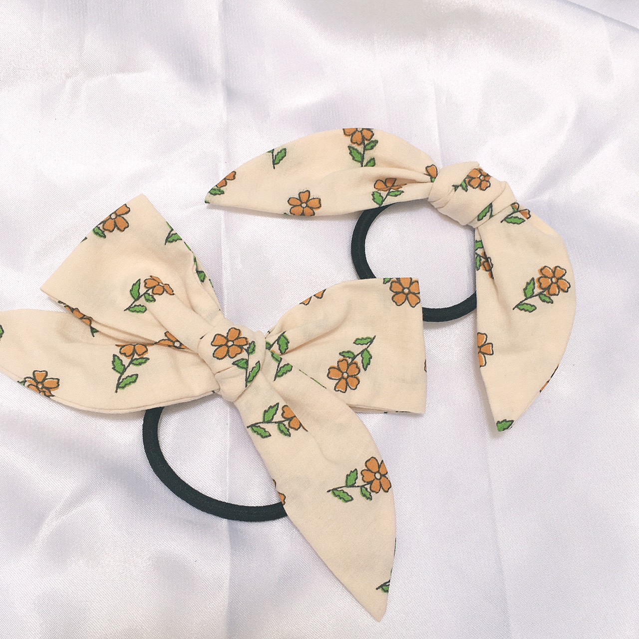 [HCM]CỘT NƠ VẢI LINEN HOA KEM MỚI NHẤT SIÊU DỄ THƯỜNG - CỘT TÓC HOTTREND