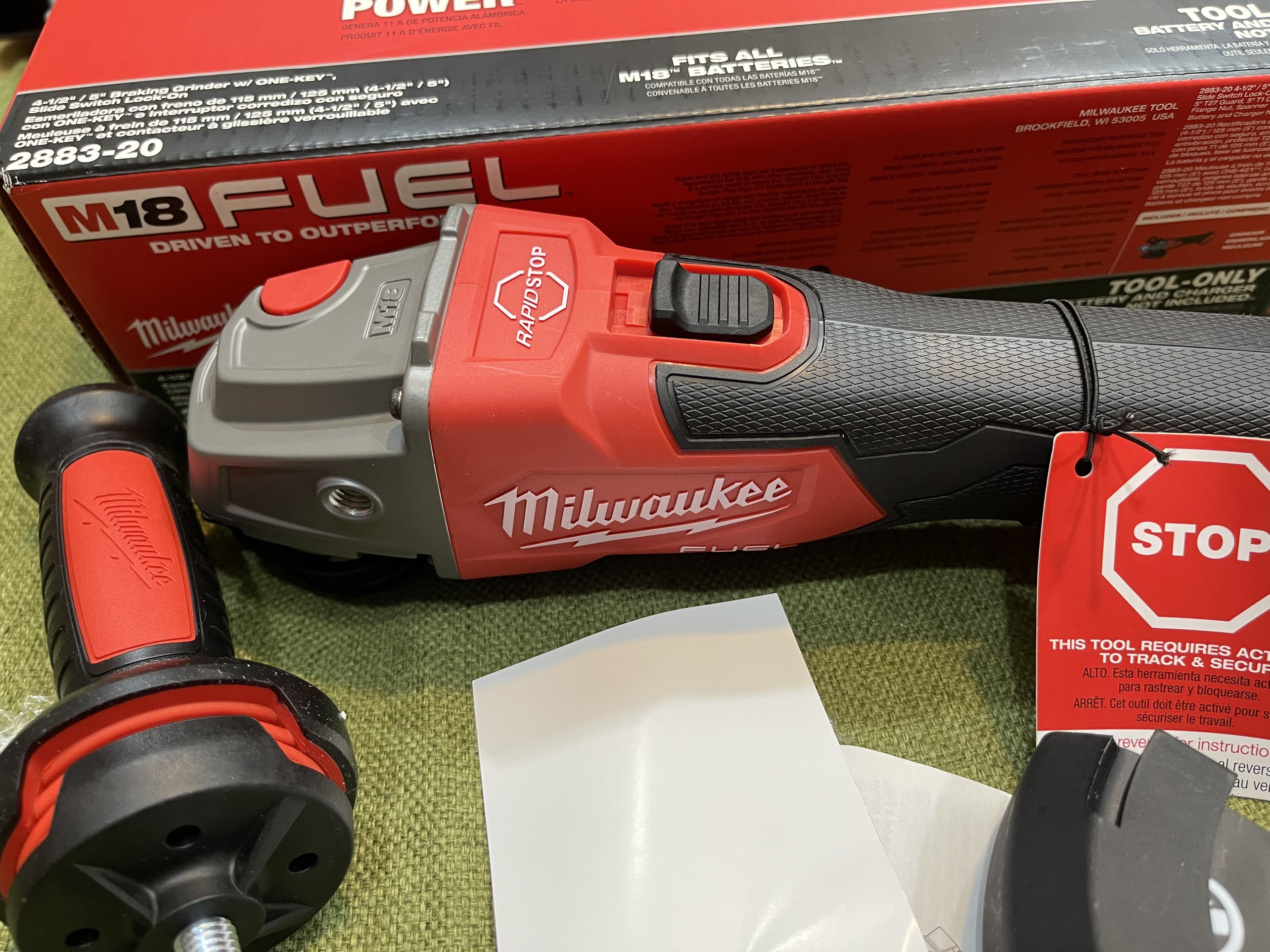 Máy mài pin Milwaukee 2880