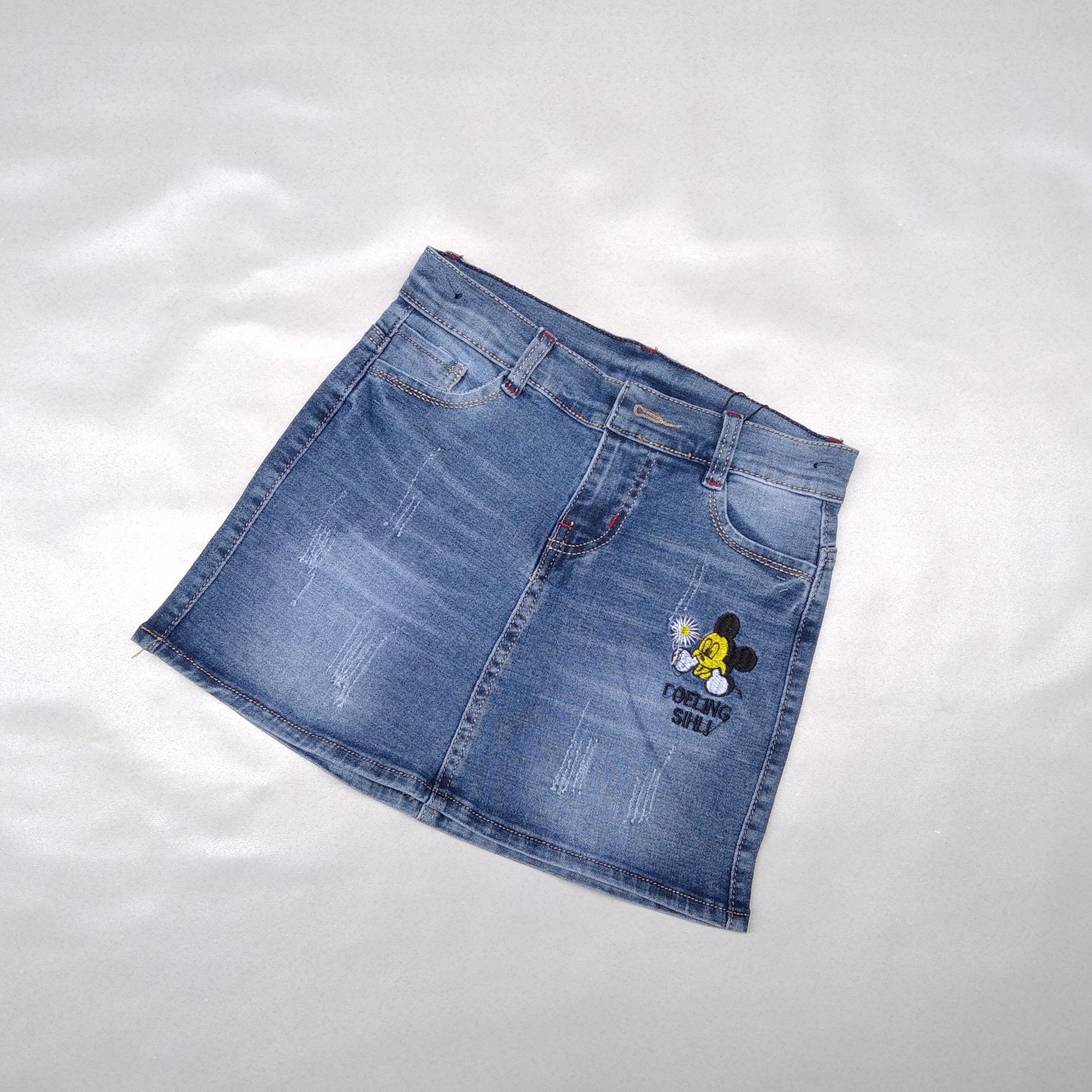 Váy jean bé gái từ 23kg -35kg (họa tiết chuột mickey  váy jean dành cho bé từ 2 tuổi - 14 tuổi)