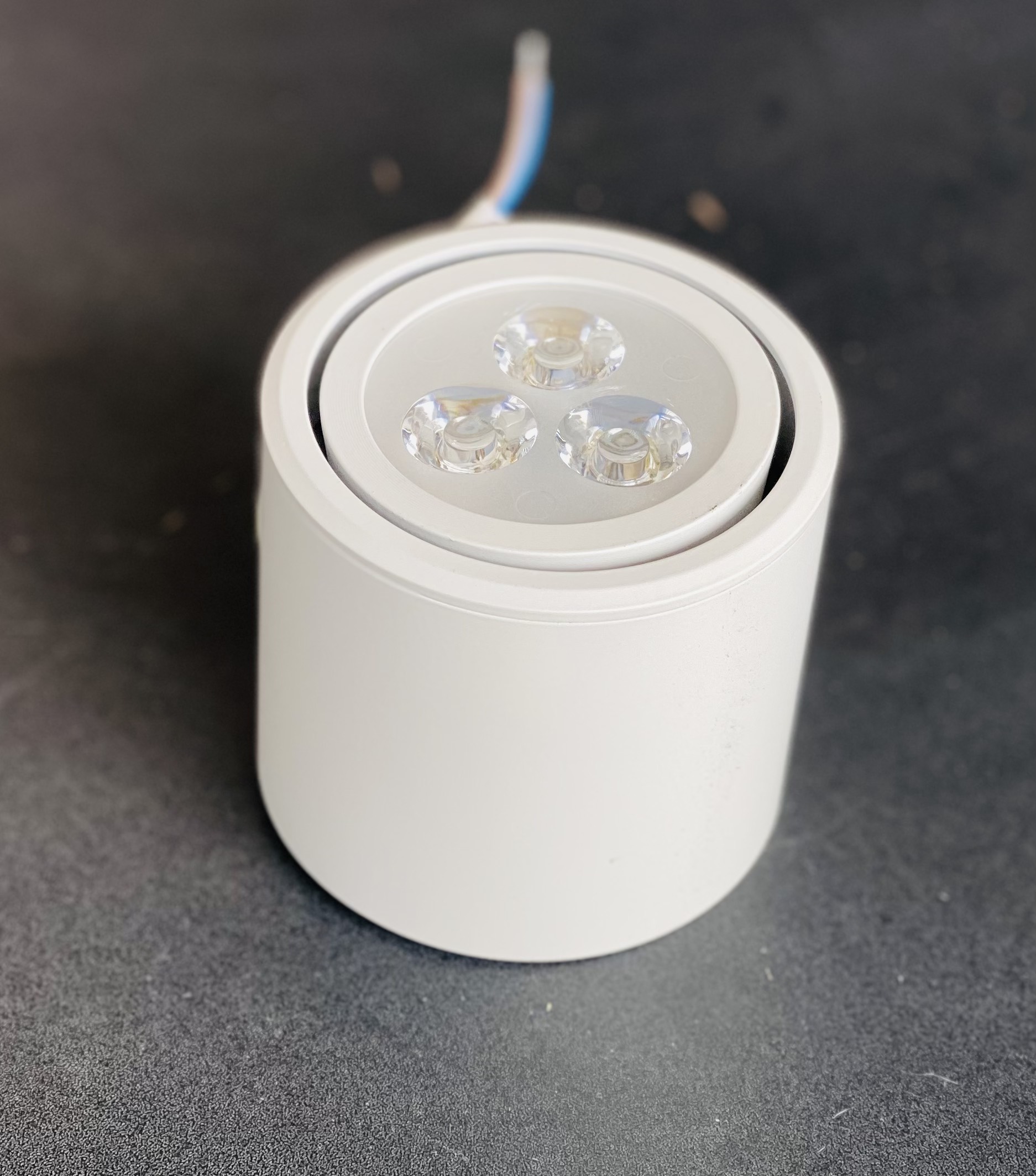 Đèn lon nổi led 3w và 7w