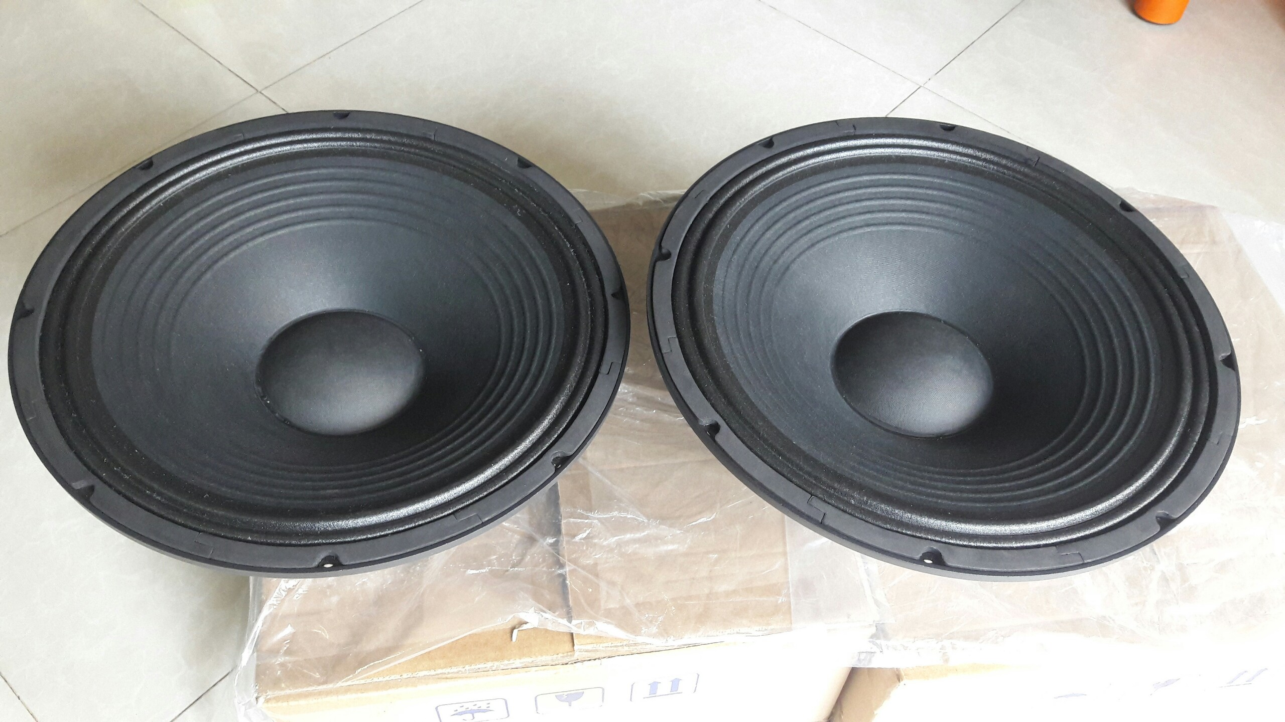 Loa Bass 40cm nhập khẩu Từ 190 coil 75