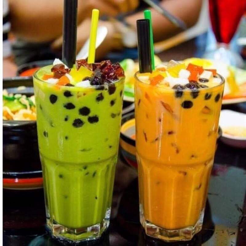 Package of Thai Green Tea 200g, Thai Red Tea 400g