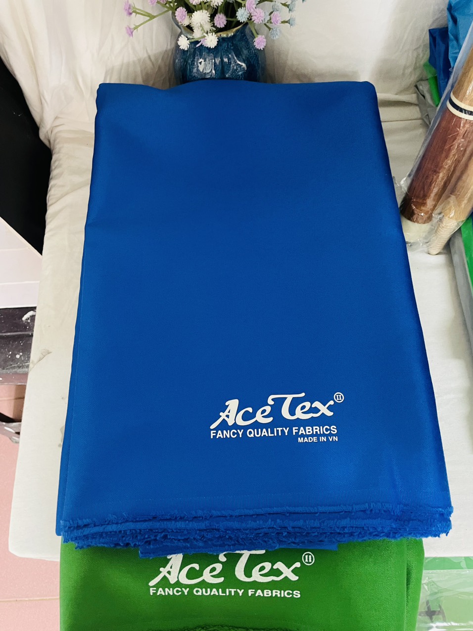 vải bàn bida Acetex (dùng cho bàn phăng và lỗ)