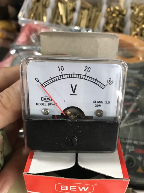 Đồng hồ V dòng 30A
