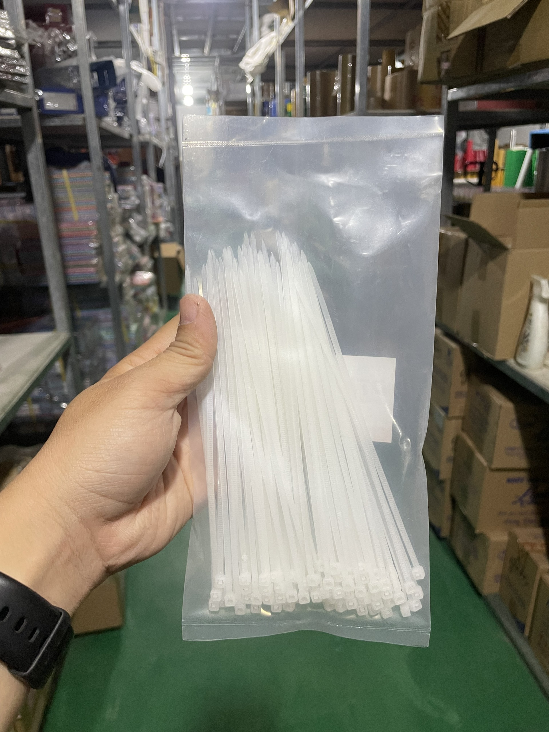 Bịch 100 Sợi Dây Rút Nhựa Diệp Tấn Phát Nhiều Kích Cỡ Màu Trắng Nhiều Kích Thước