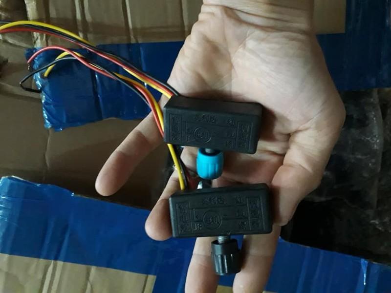 Chiết áp 12v điều chỉnh dòng máy bơm