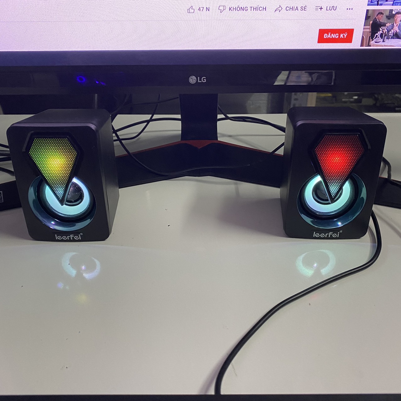 Loa vi tính mini 2.0 LED RGB siêu rẻ