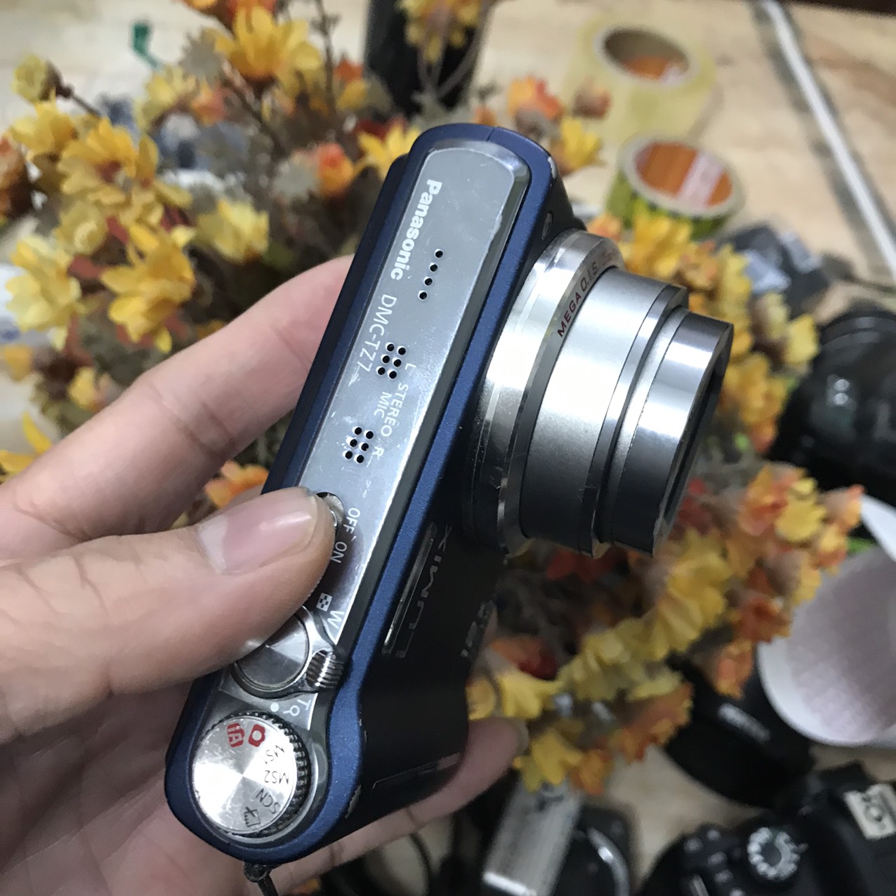 Máy ảnh Lumix TZ7 quay chụp tốt
