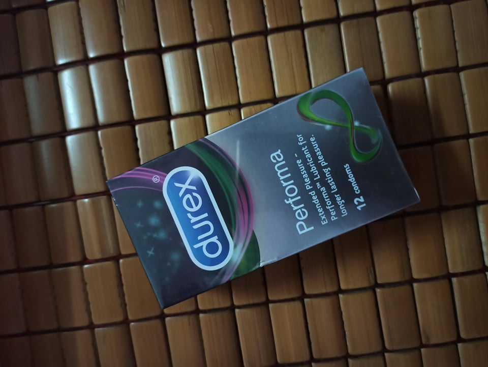 COMBO 1 HỘP BCS DUREX PERFORMA + GEL BÔI TRƠN KY