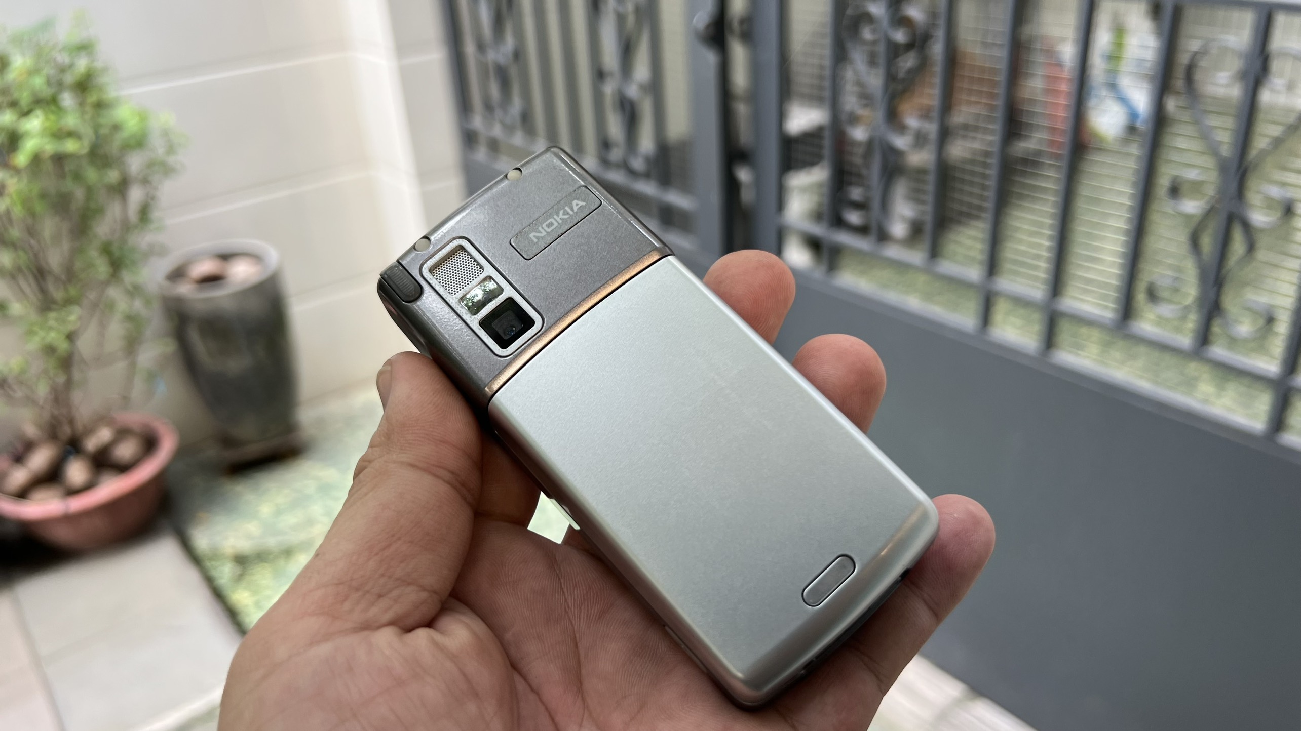 Lk Điện thoại nokia 6708 chính hãng