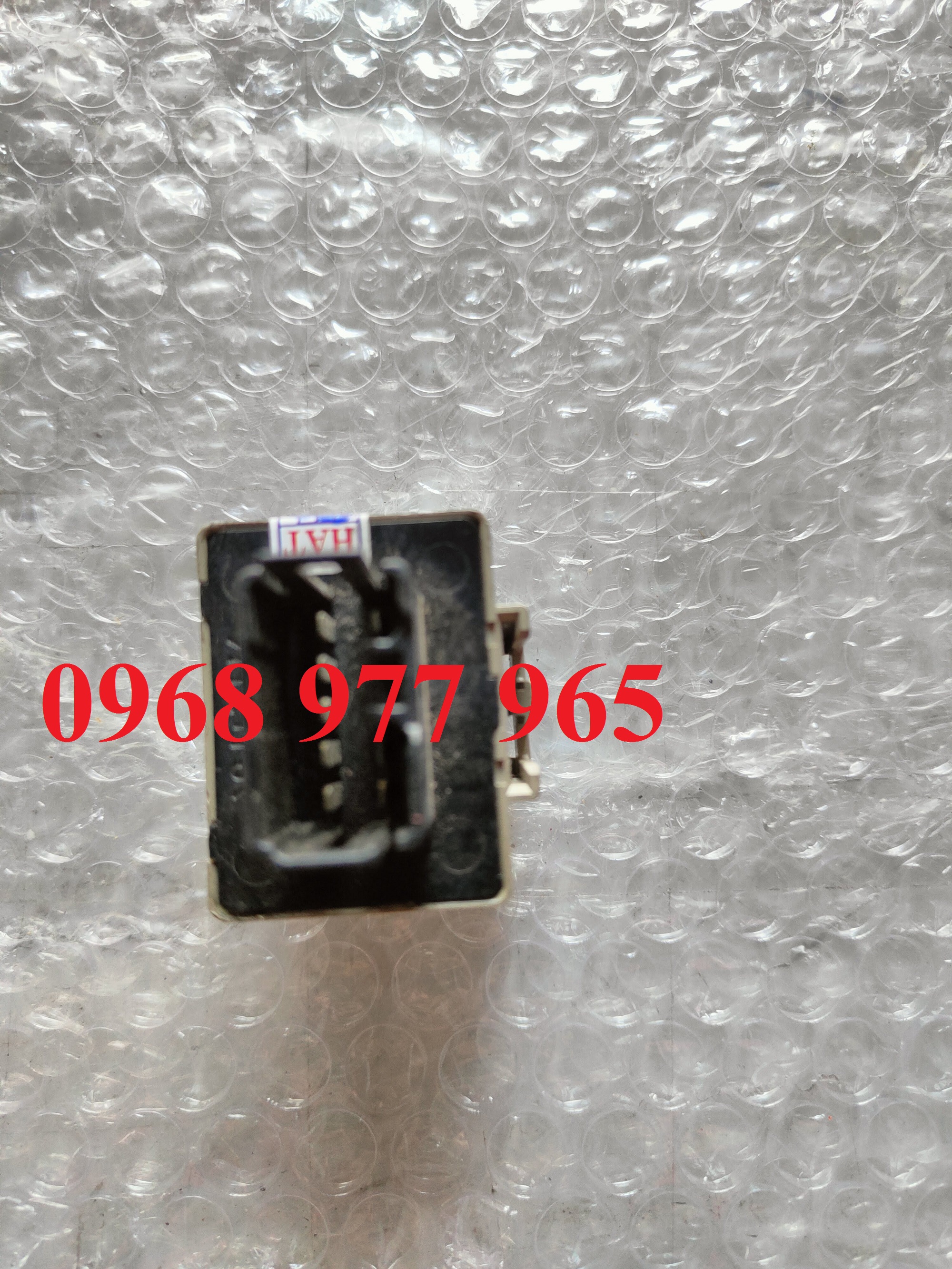 Rơ le xi nhan Toyota (innova, Vios, Altis, Camry, Hiace, Yaris,..)