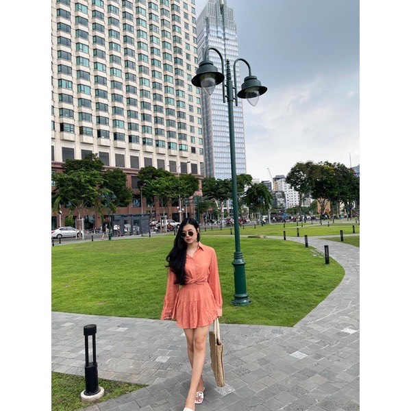 Set lụa 2 món sơ mi chân váy xinh xắn đáng yêu