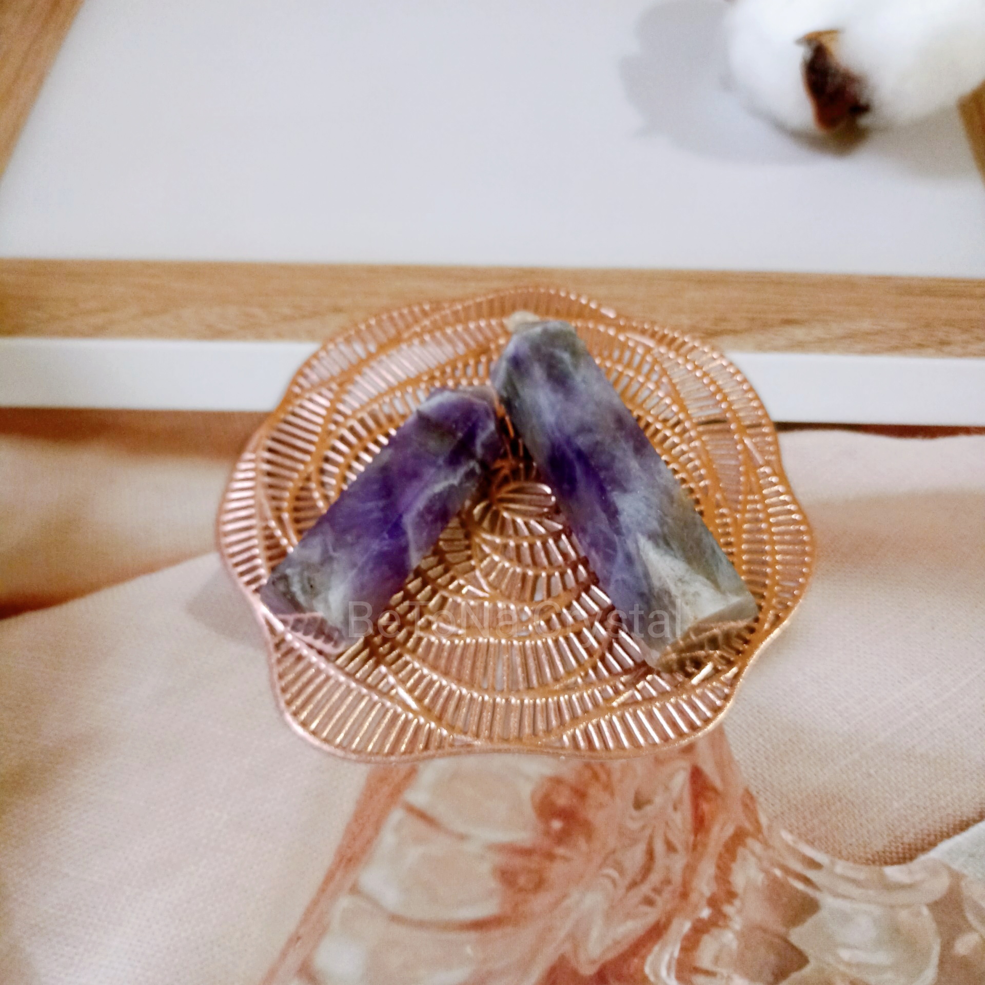 Trụ thạch anh tím (Dream Amethyst) đá thanh tẩy