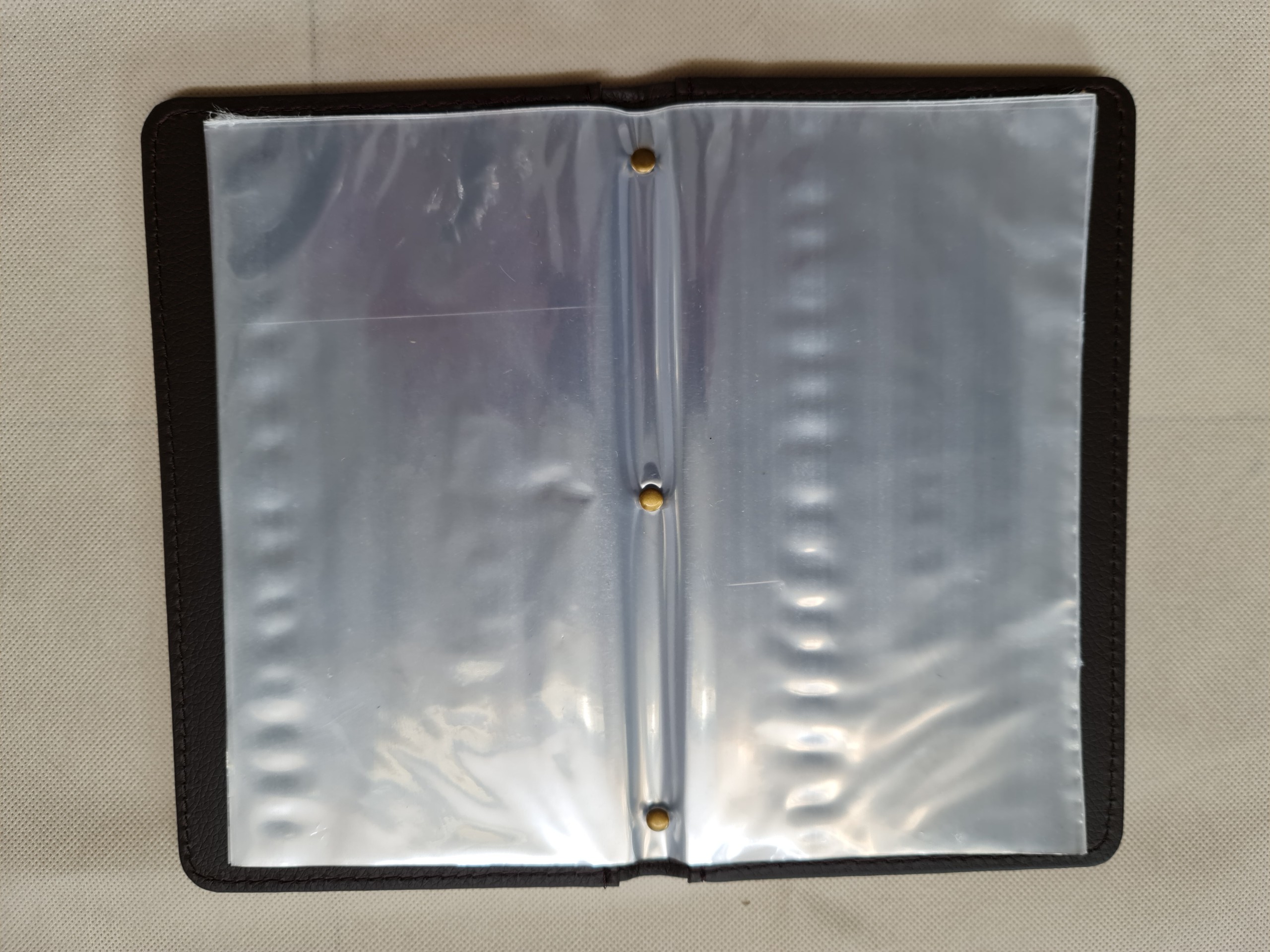 CUỐN MENU DA, QUYỂN MENU QUÁN -10 - 20 LÁ CAO CẤP 11X21,5 CM