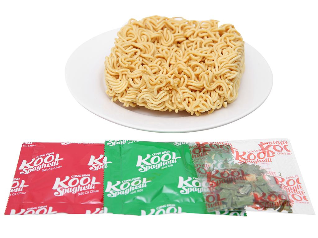 Thùng 12 tô mì trộn Cung Đình Kool Spaghetti 105g (có gói xốt bò bằm)