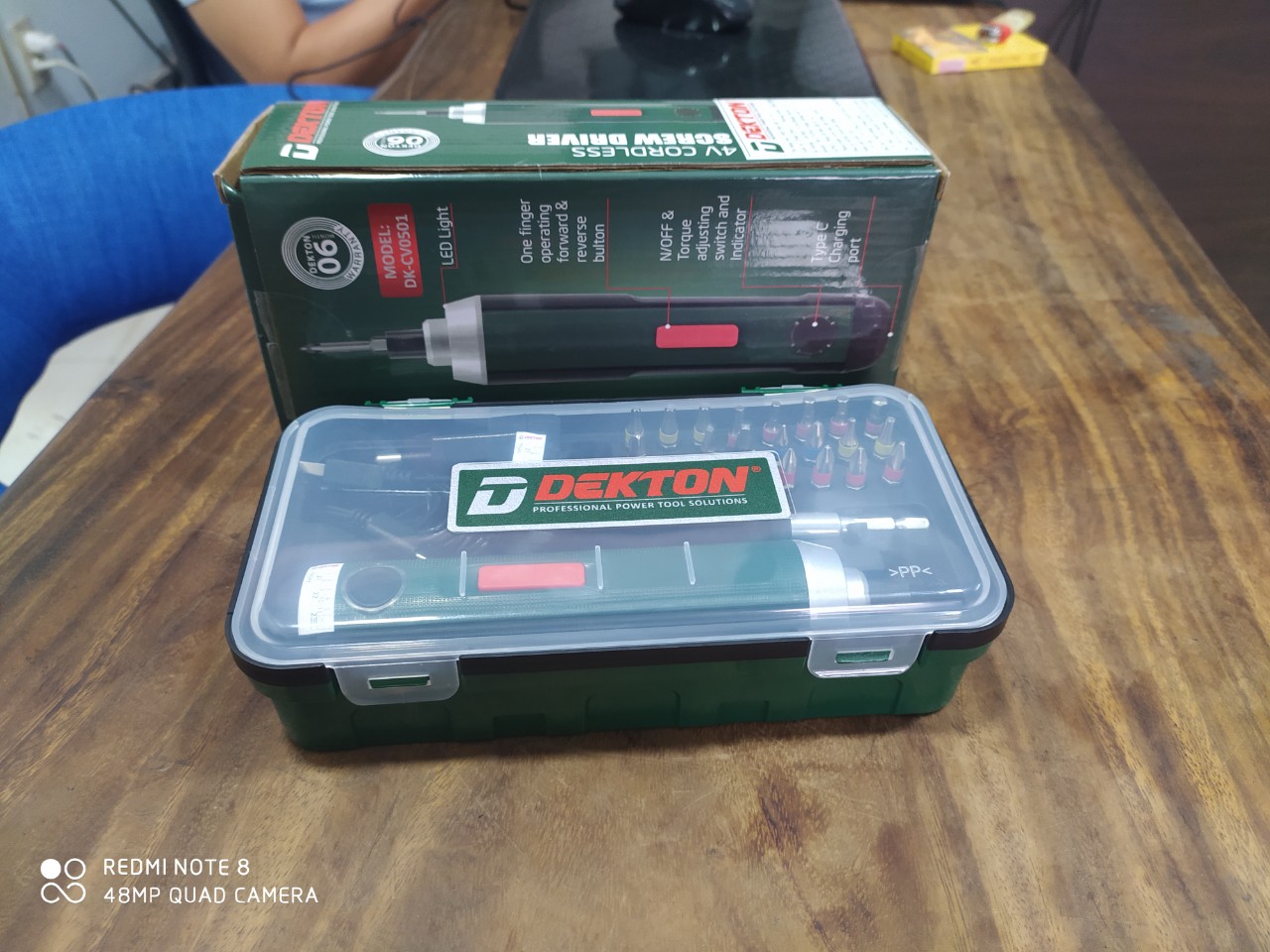 Máy Vặn Vít Dùng Pin 4V Mini Dekton DK-CV0501