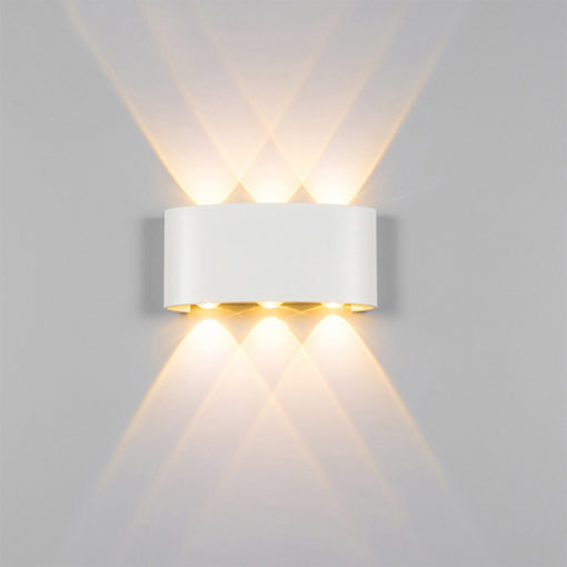 Đèn gắn tường ngoài trời thân cong màu trắng hắt 2,4,6,8 tia