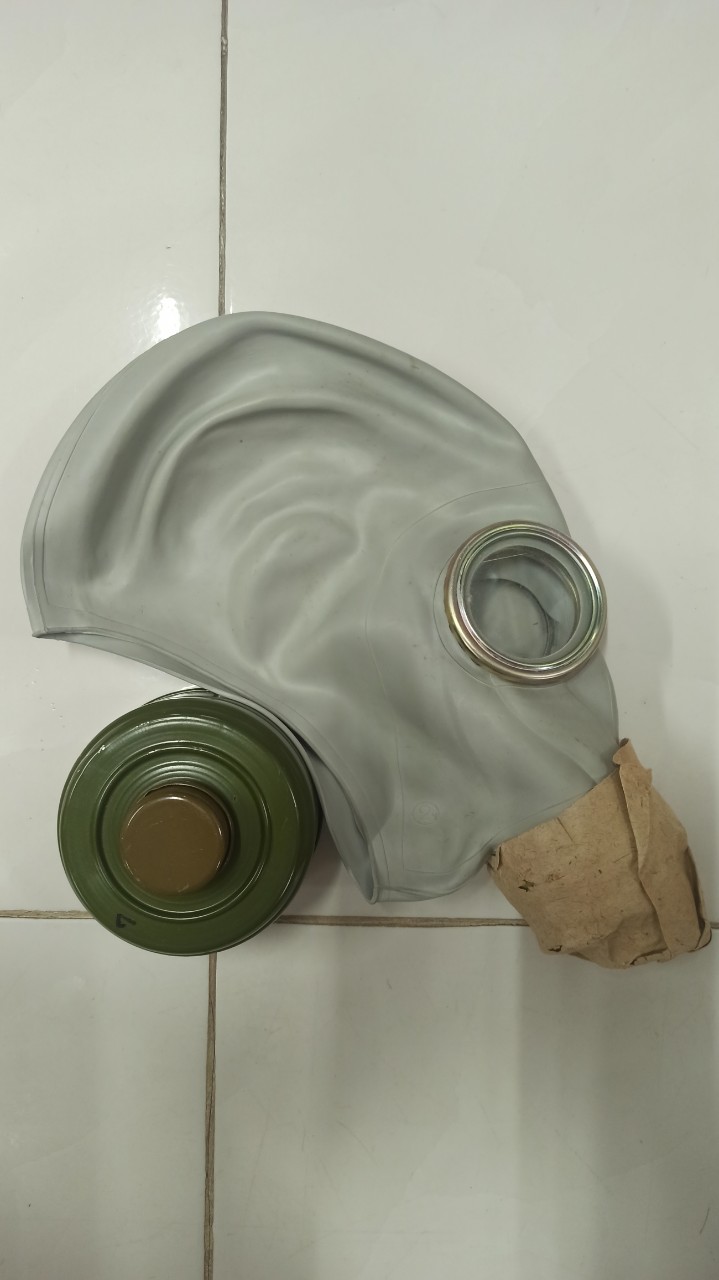 Mặt nạ phòng độc Liên Xô