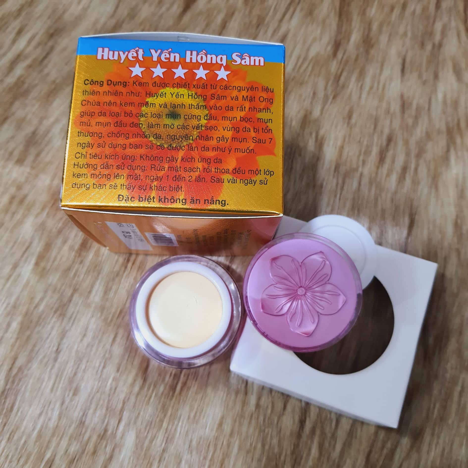 HUYẾT YẾN HỒNG SÂM MỤN TRẮNG DA 15G
