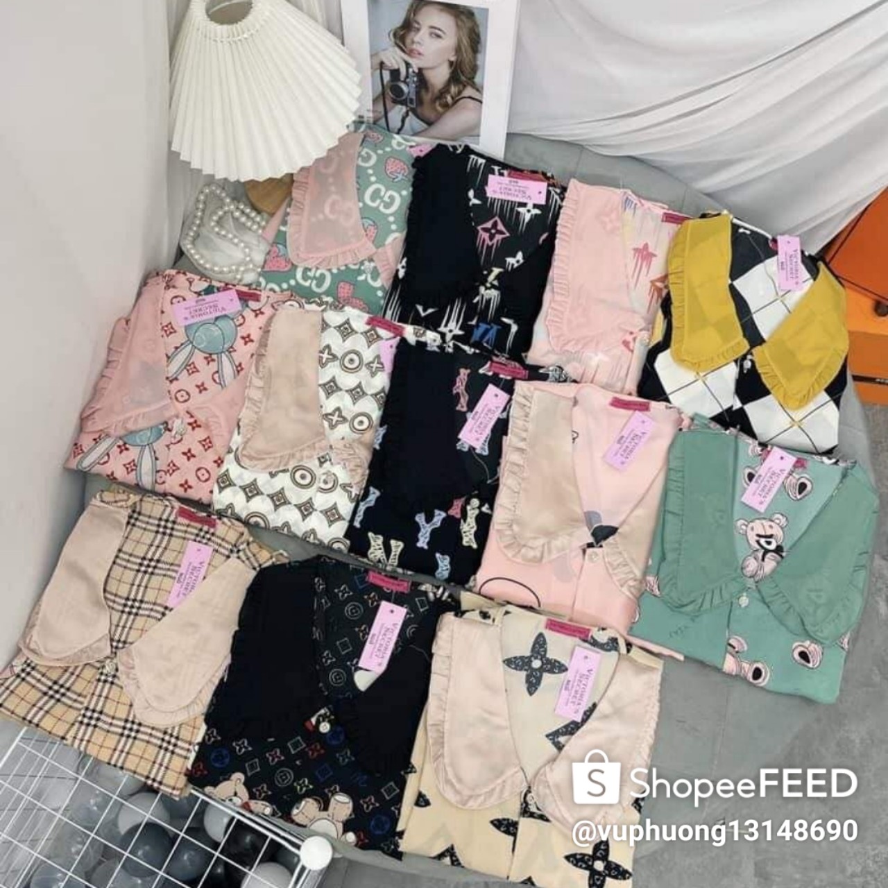 Bộ Pijama lửng Lụa Mango cao cấp mềm, mát, mịn lộn xộn( Size 40 - 62kg)