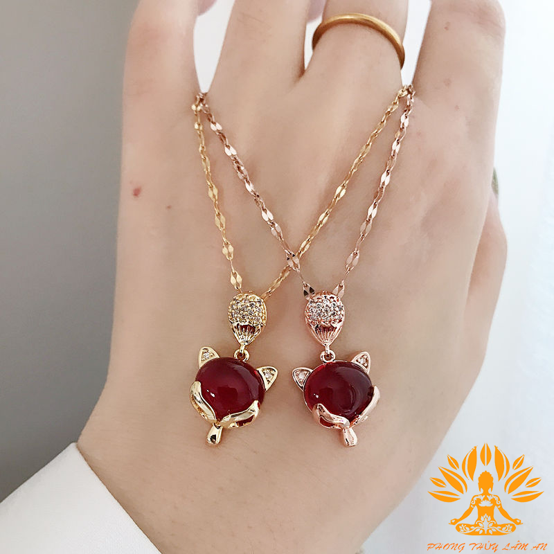 [HCMC] [premium product] Beryl wealth Red Stone Fox pendant with a premium box strap.