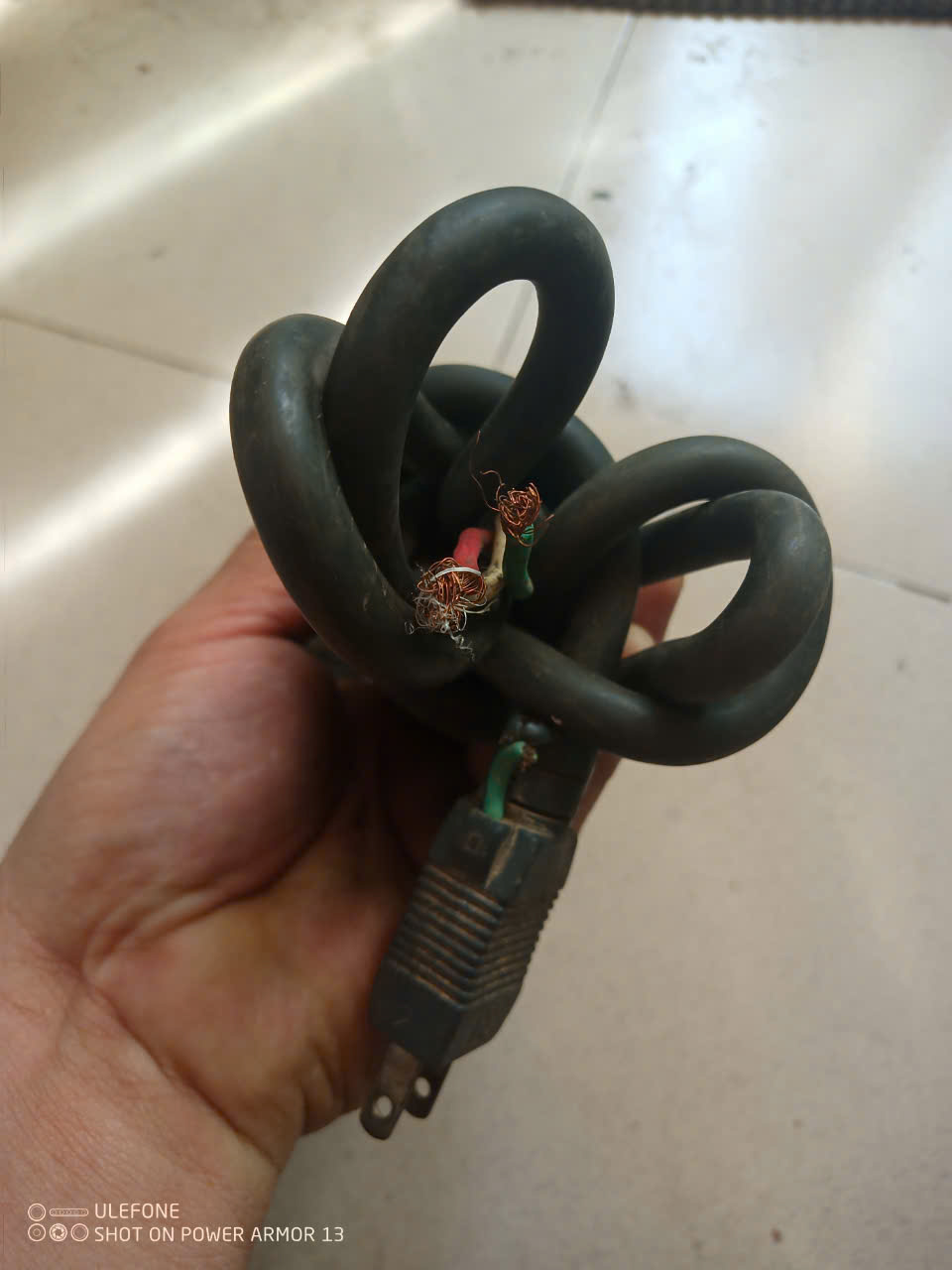 Dây điện nguồn cắt máy hàng bãi nhật