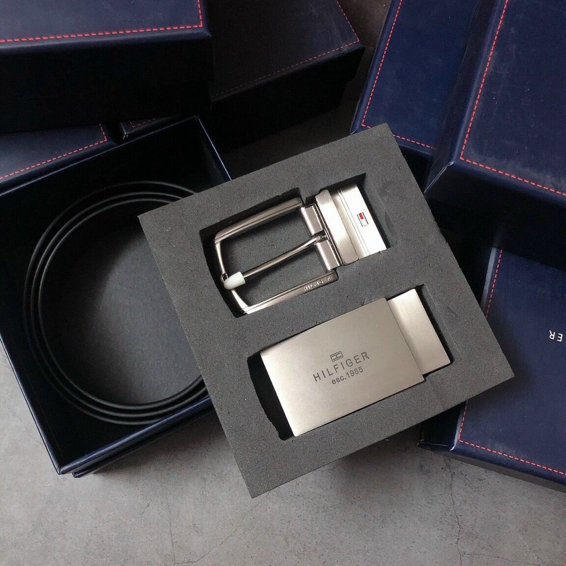 Nịt Tommy 2 mặt nịt full box.