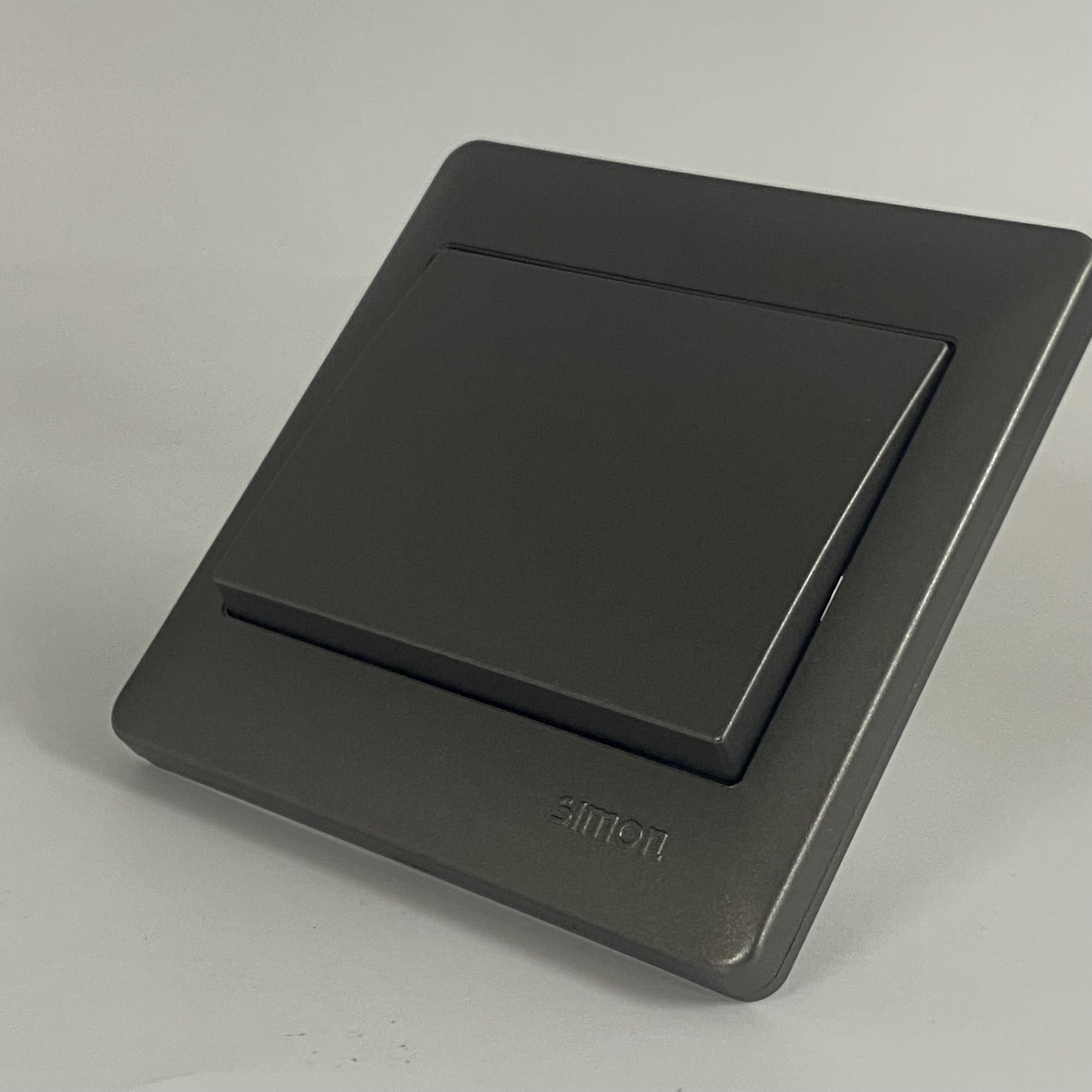 Bộ công tắc đơn 2 chiều chuẩn vuông Simon Series 50