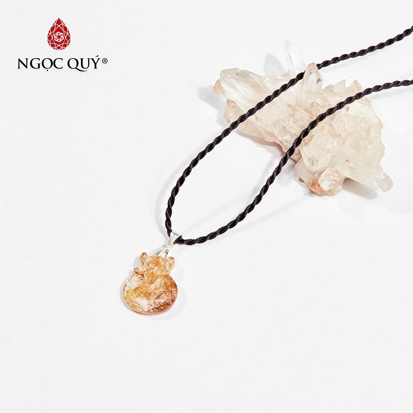 [HCM]Mặt dây chuyền phong thủy cữu vỹ hồ ly đá thạch anh tóc đỏ cam 2cm mệnh hỏa  thổ - Ngọc Quý Gemstones