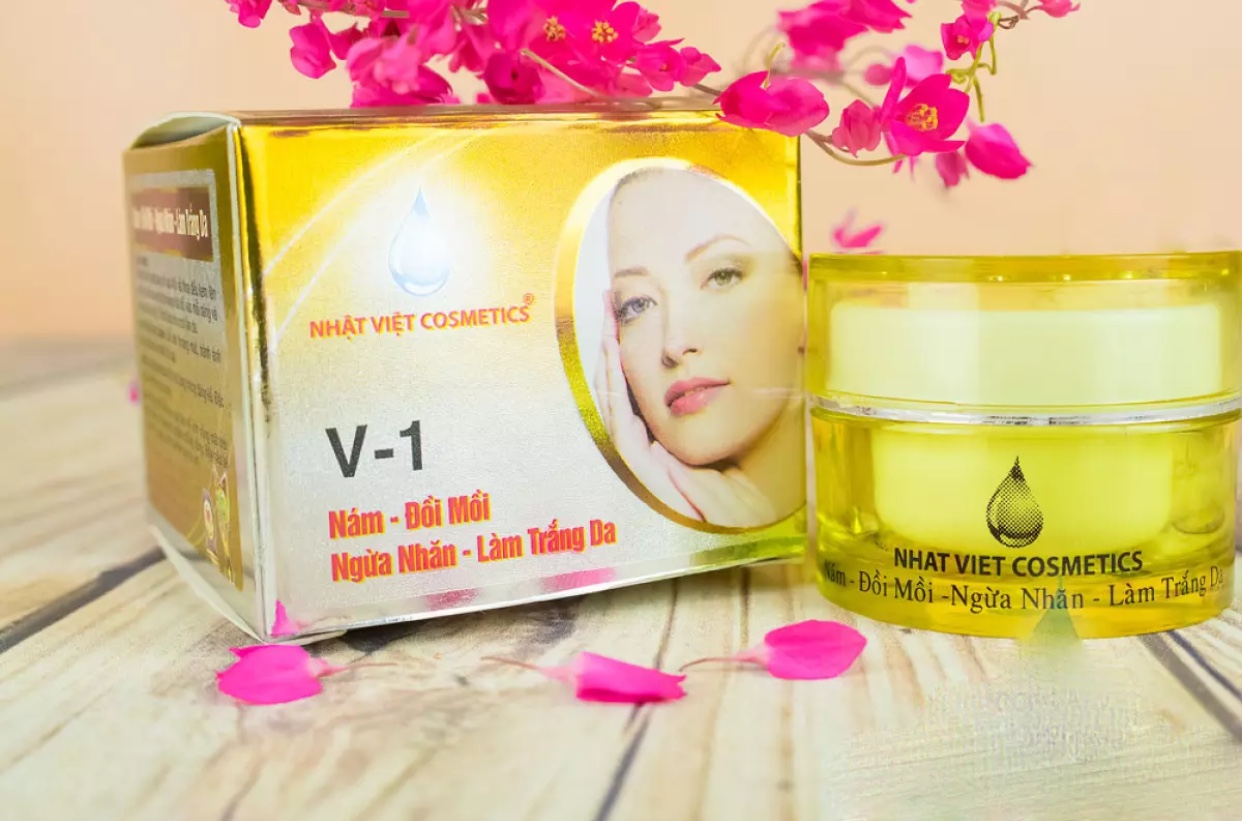Kem Nhật Việt V1 Tri Đồi Mồi Nám Chống Nhăn Làm Trắng Ngọc Trai Đen Sữa Ong Chúa (8g)