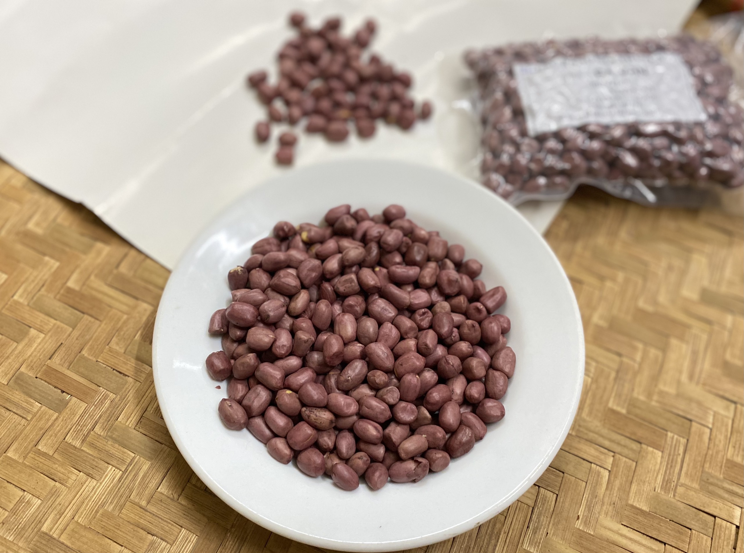 LẠC RANG HÚNG LÌU BÀ VÂN  LẠC ĐỎ 250 GAM