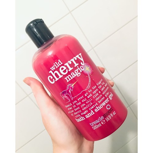 Gel tắm Treaclemoon hương anh đào 500ML