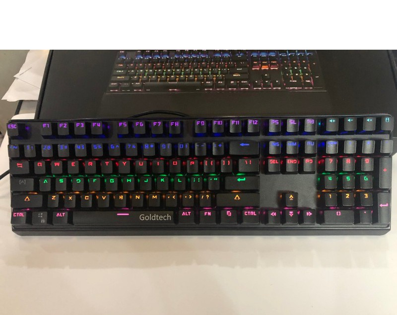 Bàn phím cơ Goldtech K25 led rainbown có kê tay