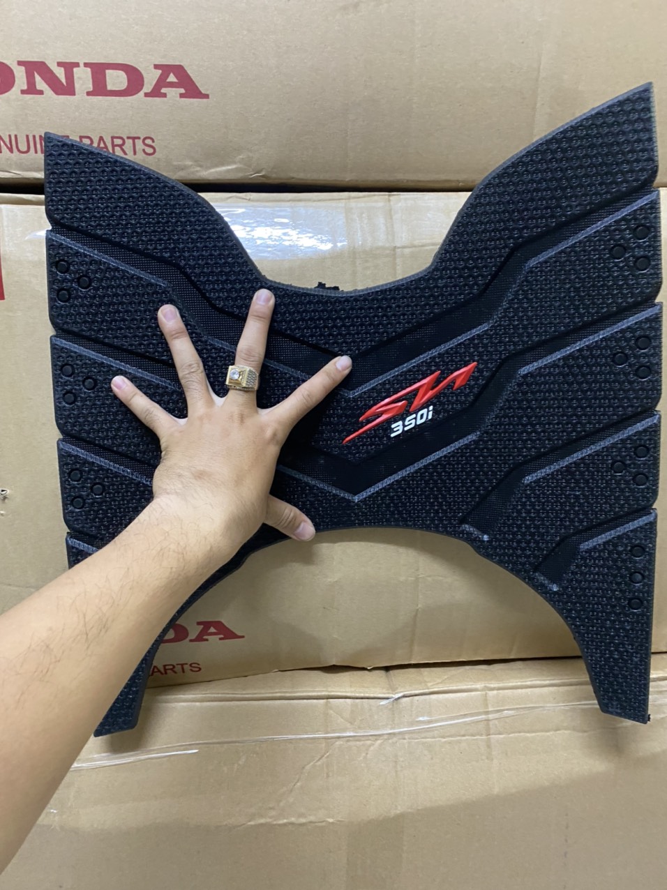 Thảm lót chân sh350i mẫu indo mới nhất- đồ chơi phụ kiện xe máy