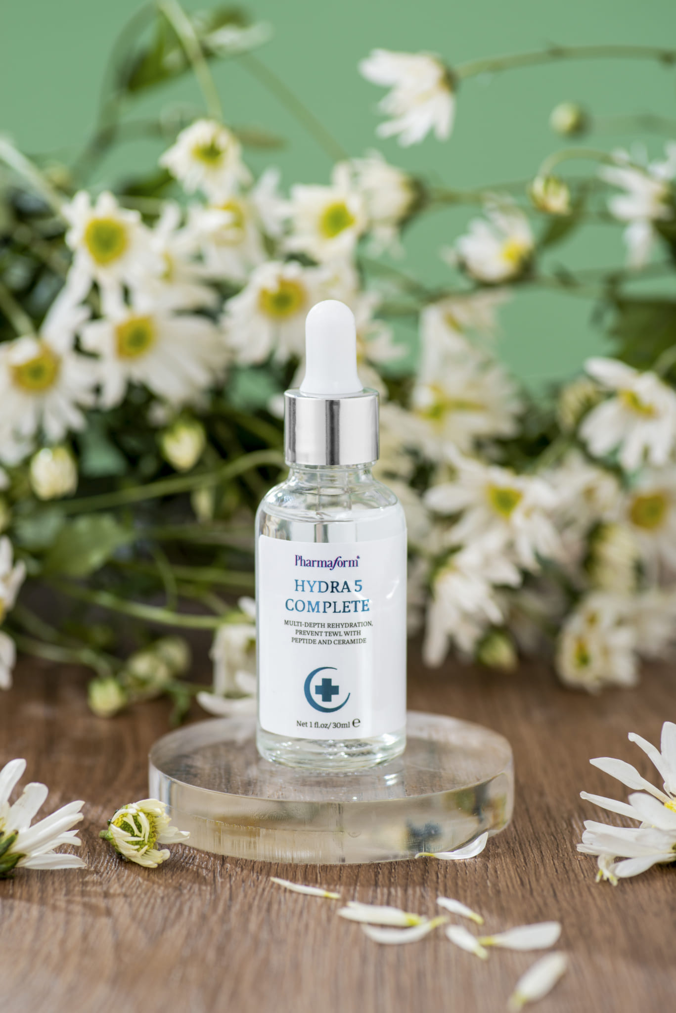 Tinh chất dưỡng ẩm, hỗ trợ phục hồi da Pharmaform Hydra 5 Complete Serum 30ml