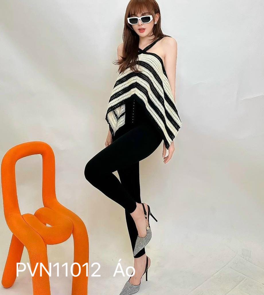 Áo sọc len yếm chéo cổ