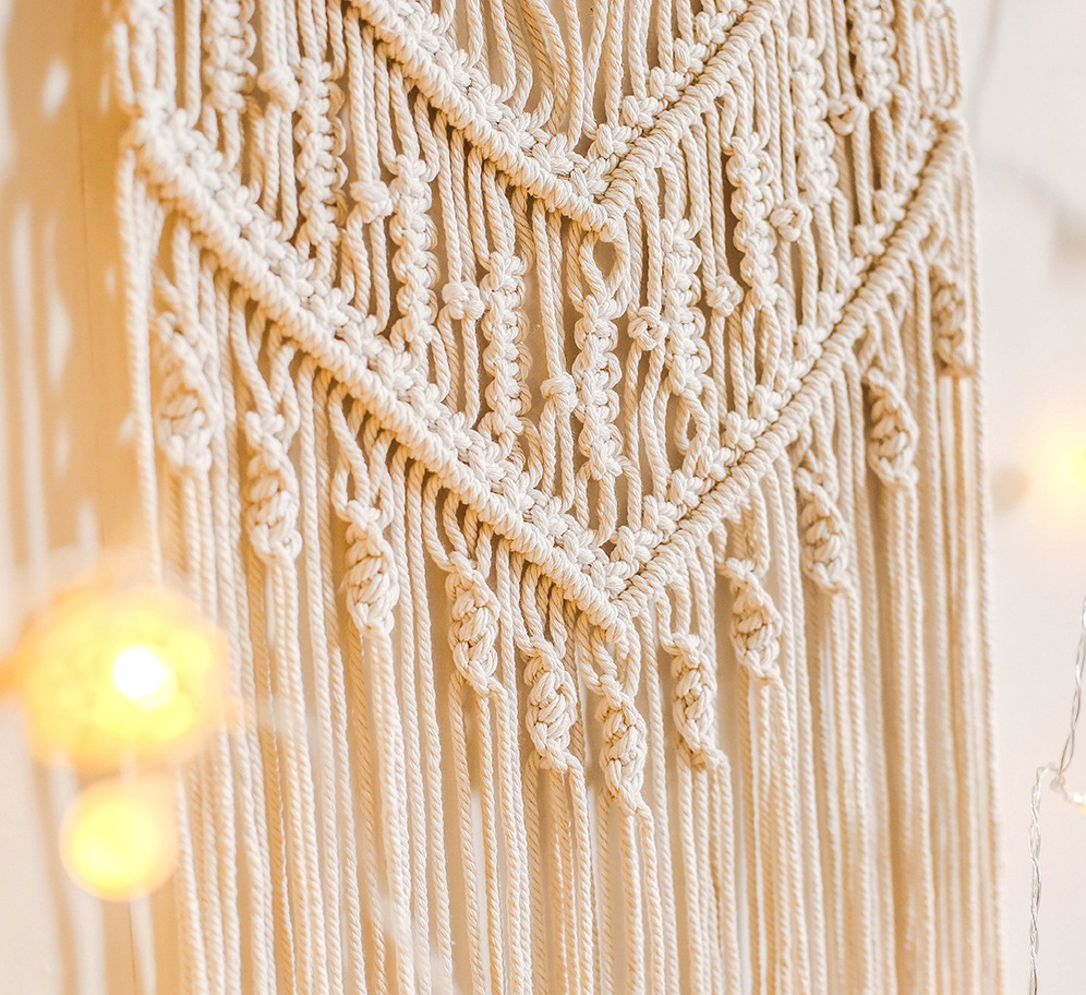 Mành Macrame treo tường, Macrame trang trí thắt mũi tên