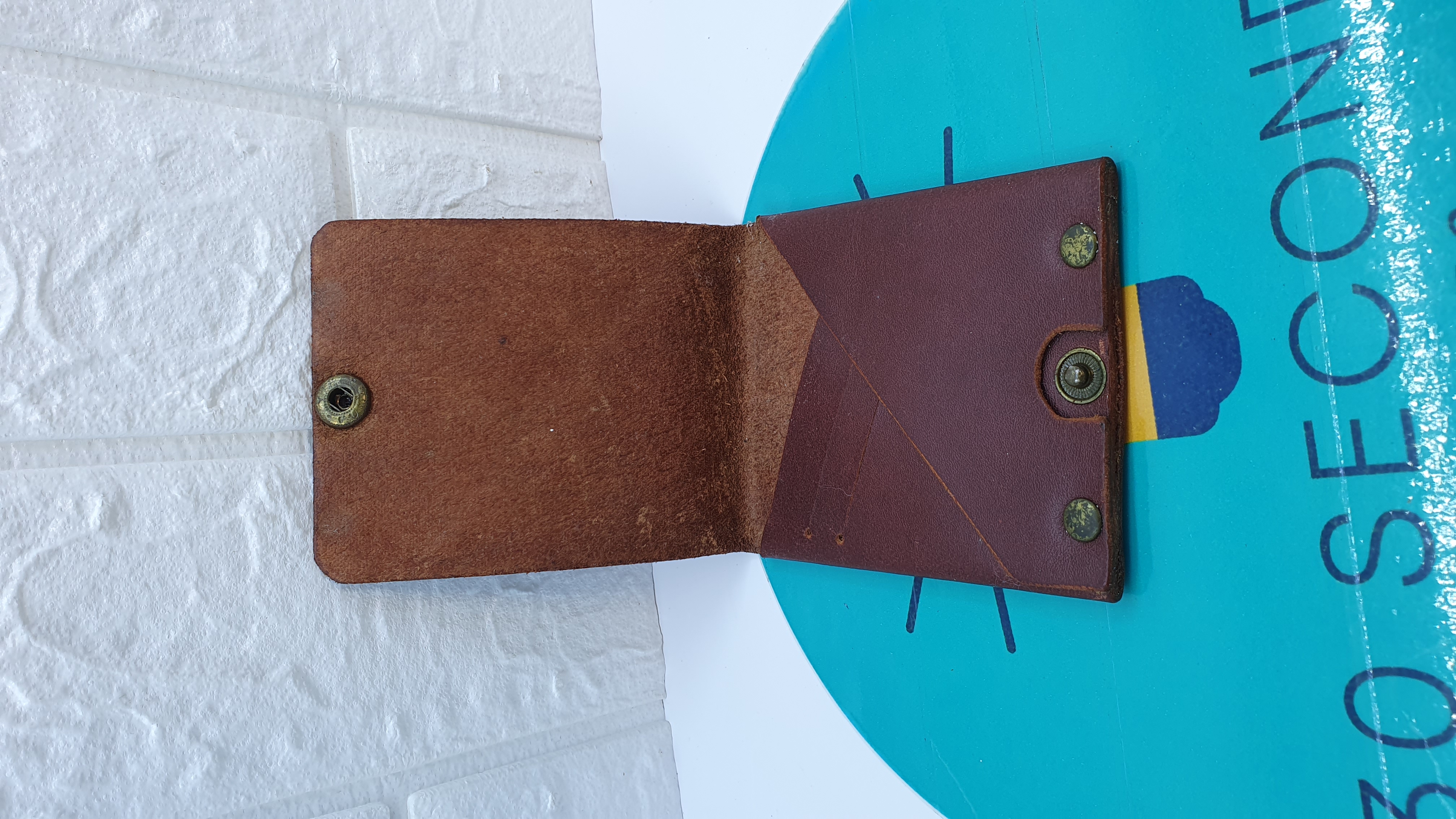 Leather wallet 02