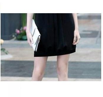 Đầm suông xếp ly tay cách điệu (Đen) - DS24