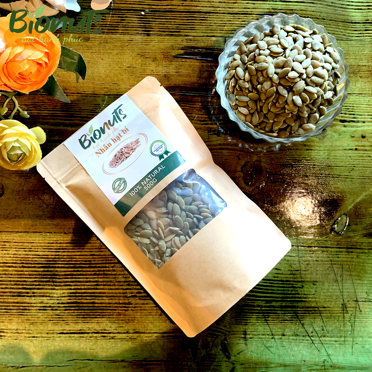 Nhân Hạt Bí Hữu Cơ Chưa Rang BIONUTS 200G - Tốt cho tim mạch, cải thiện giấc ngủ, tăng cường hệ miễn dịch,..