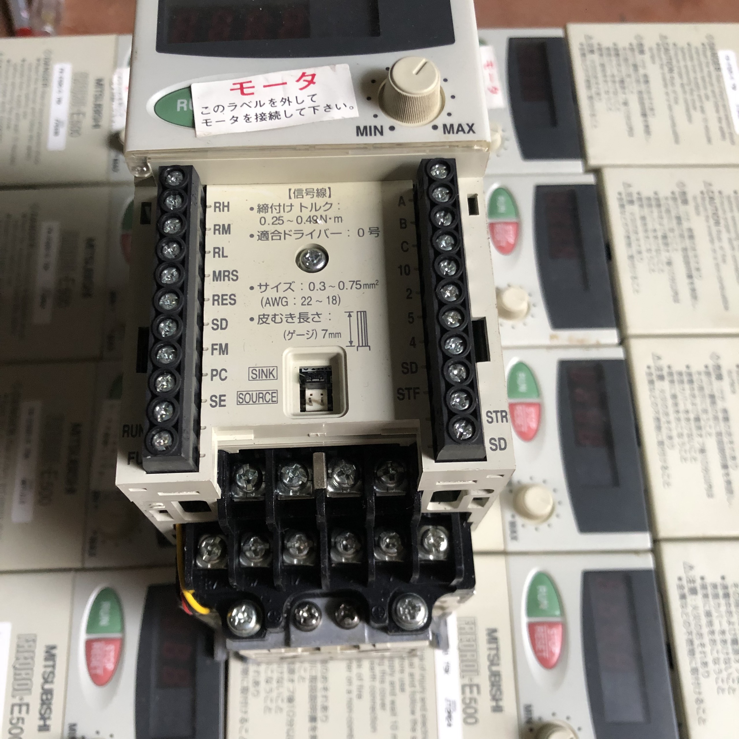 Biến tần cũ Mitsubishi 1pha 3pha 220V