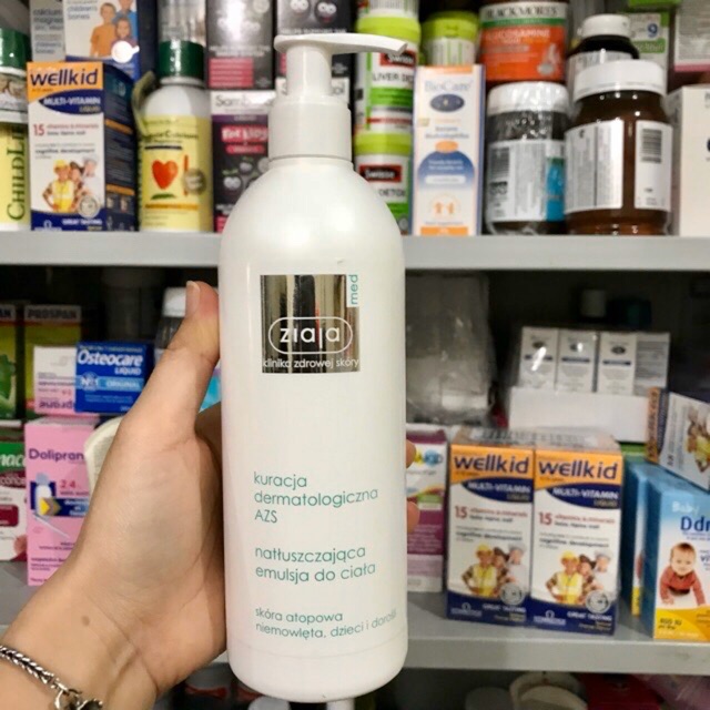 Nhũ tương dưỡng ẩm dịu nhẹ da toàn thân Ziaja Med Atopy Azs, đảm bảo cung cấp các sản phẩm đang được săn đón trên thị trường hiện nay