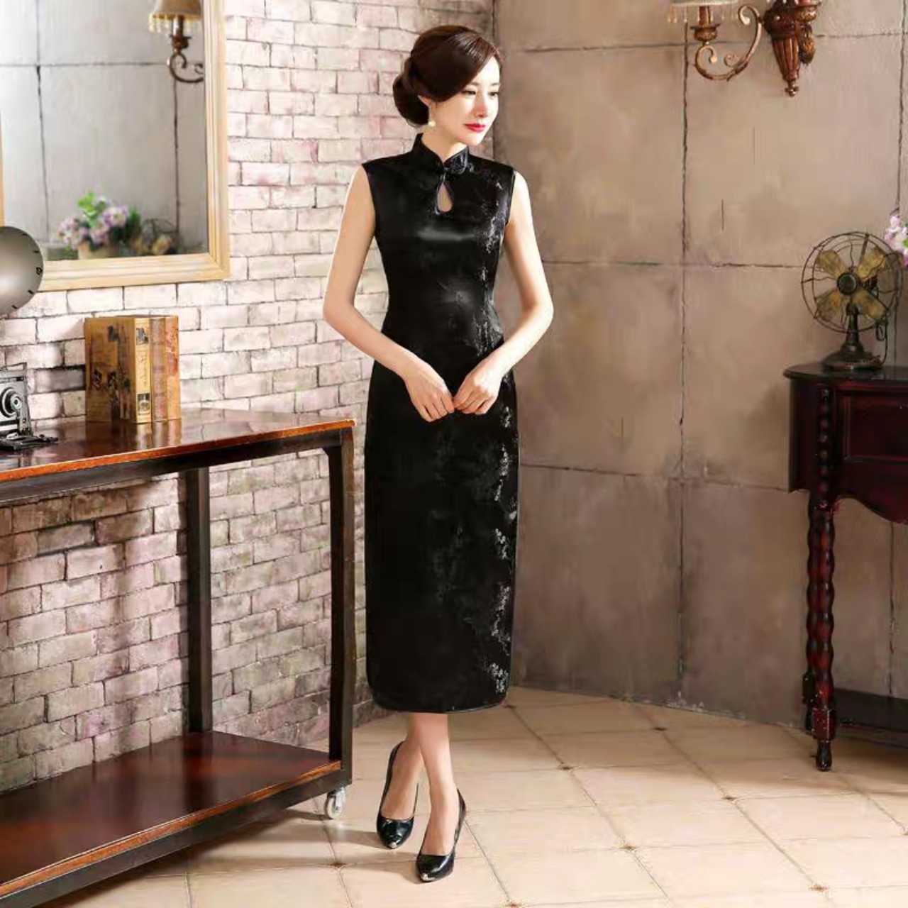 sườn xám cổ giọt nước kg tay